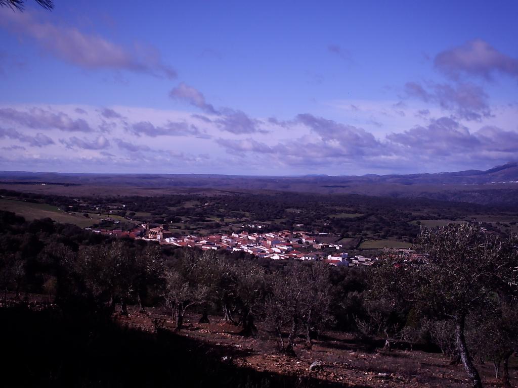 בית הארחה Talaván 	Casa Rural La Brena מראה חיצוני תמונה