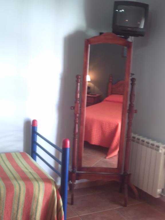 Talaván Casa Rural La Brena חדר תמונה