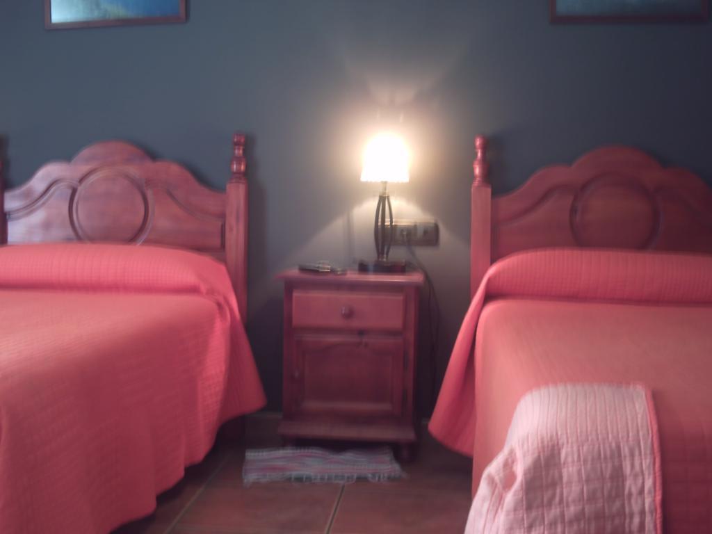 Talaván Casa Rural La Brena מראה חיצוני תמונה