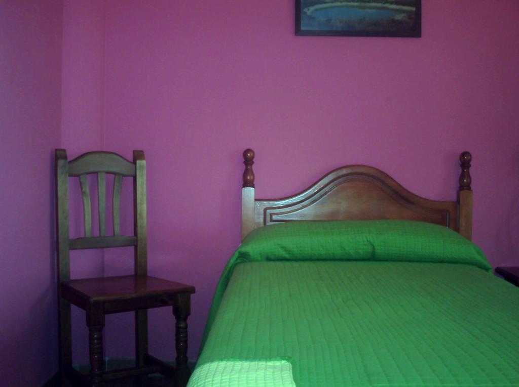 Talaván Casa Rural La Brena חדר תמונה