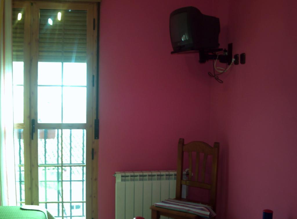 Talaván Casa Rural La Brena חדר תמונה