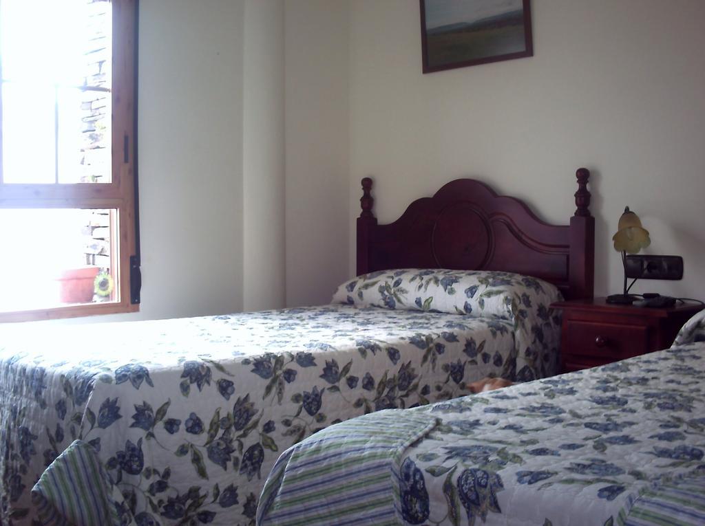 Talaván Casa Rural La Brena חדר תמונה